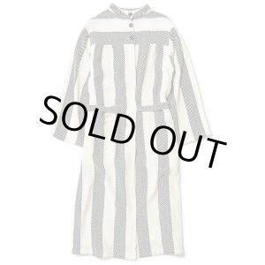 画像: THE NERDYS STRIPE medical apron coat