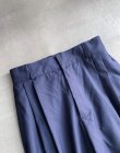 画像3: EFILEVOL Flower Embroidery 2 Tucks Slacks Navy (3)