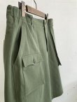 画像2: TONE HI COTTON GARDEN SHORTS OLIVE (2)