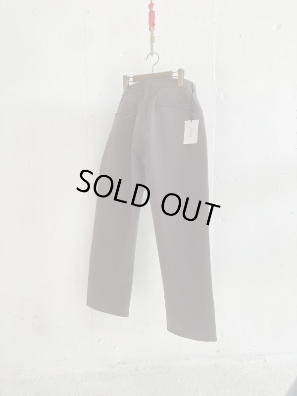 PWA POLYVALENT TRAVEL SLACKS KHAKI,正規取扱い,販売店舗