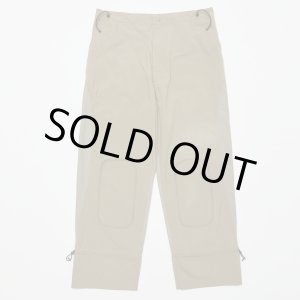 画像: BAL PIGMENT NYLON TRACK PANT KHAKI GRAY