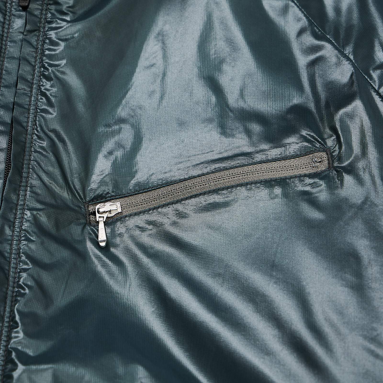 画像4: rajabrooke WINDBREAKER JUMPER HIJAU (4)